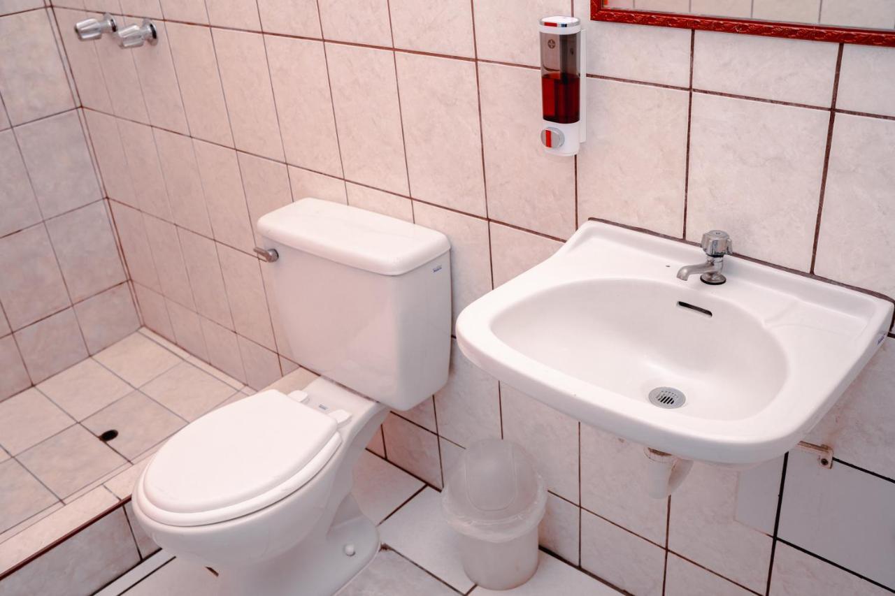 לימה Yaki Hostel מראה חיצוני תמונה
